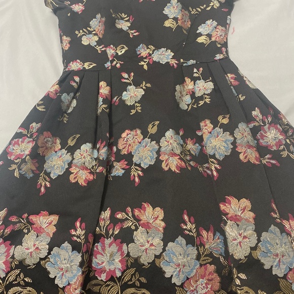 French Connection Dresses & Skirts - Dress